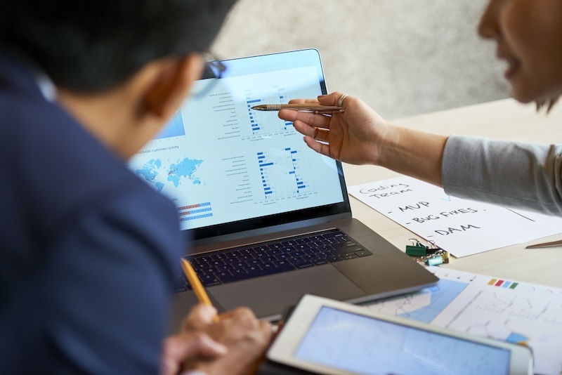 Customer Effort Score (CES) and Customer Satisfaction (CSAT)