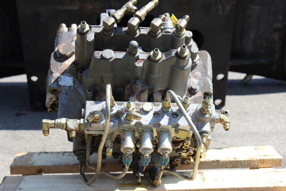 Гидрораспределитель экскаватора: основные причины поломок и их решения