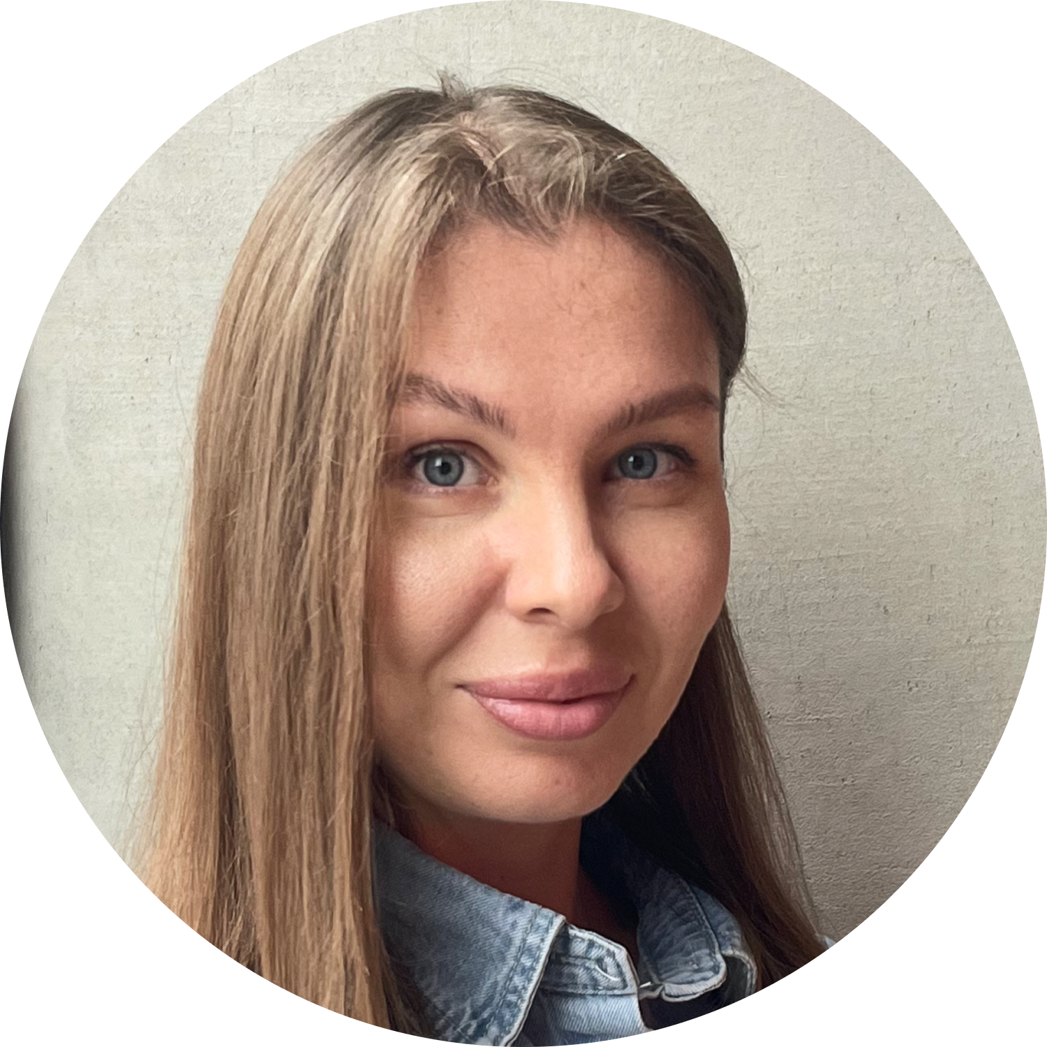 Работники OK Review