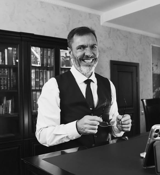 Владимир Туров