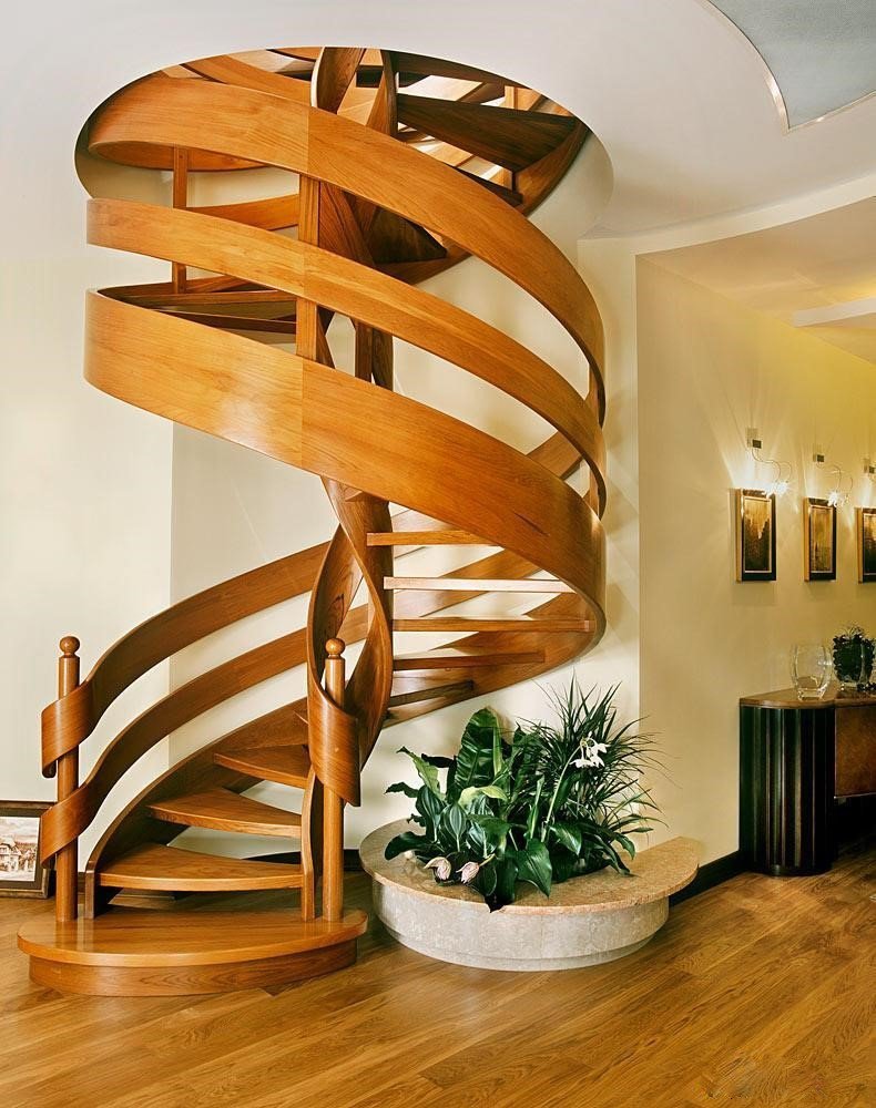 Купить винтовую лестницу на второй. Винтовая деревянная лестница ДЛС-034 С металлом. Стамет винтовая лестница. Лестница винтовая деревянная. Винтовая лестница из дерева.