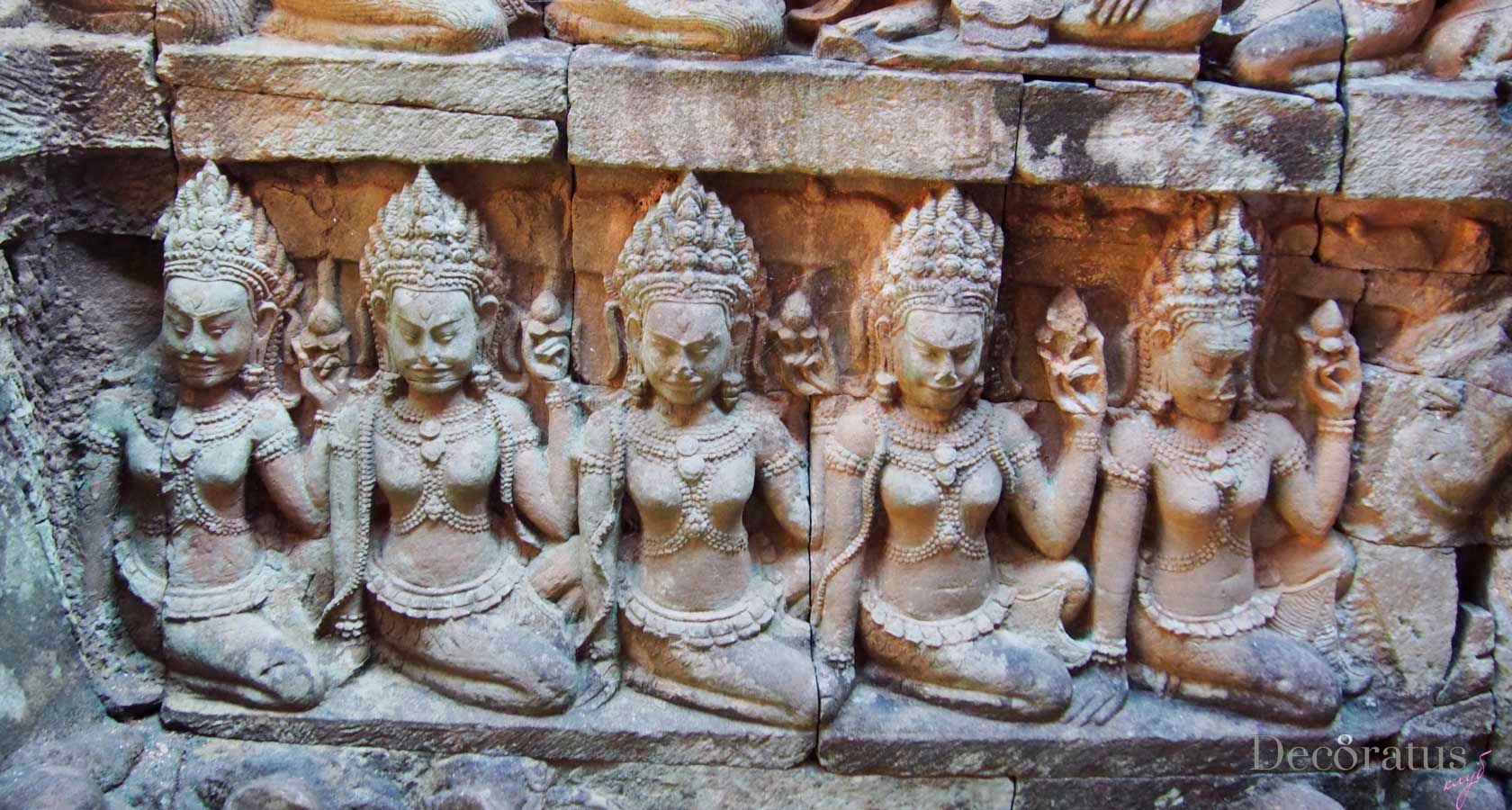 апсара - национальное шоу камбоджи на барельефах храма ангкор ват