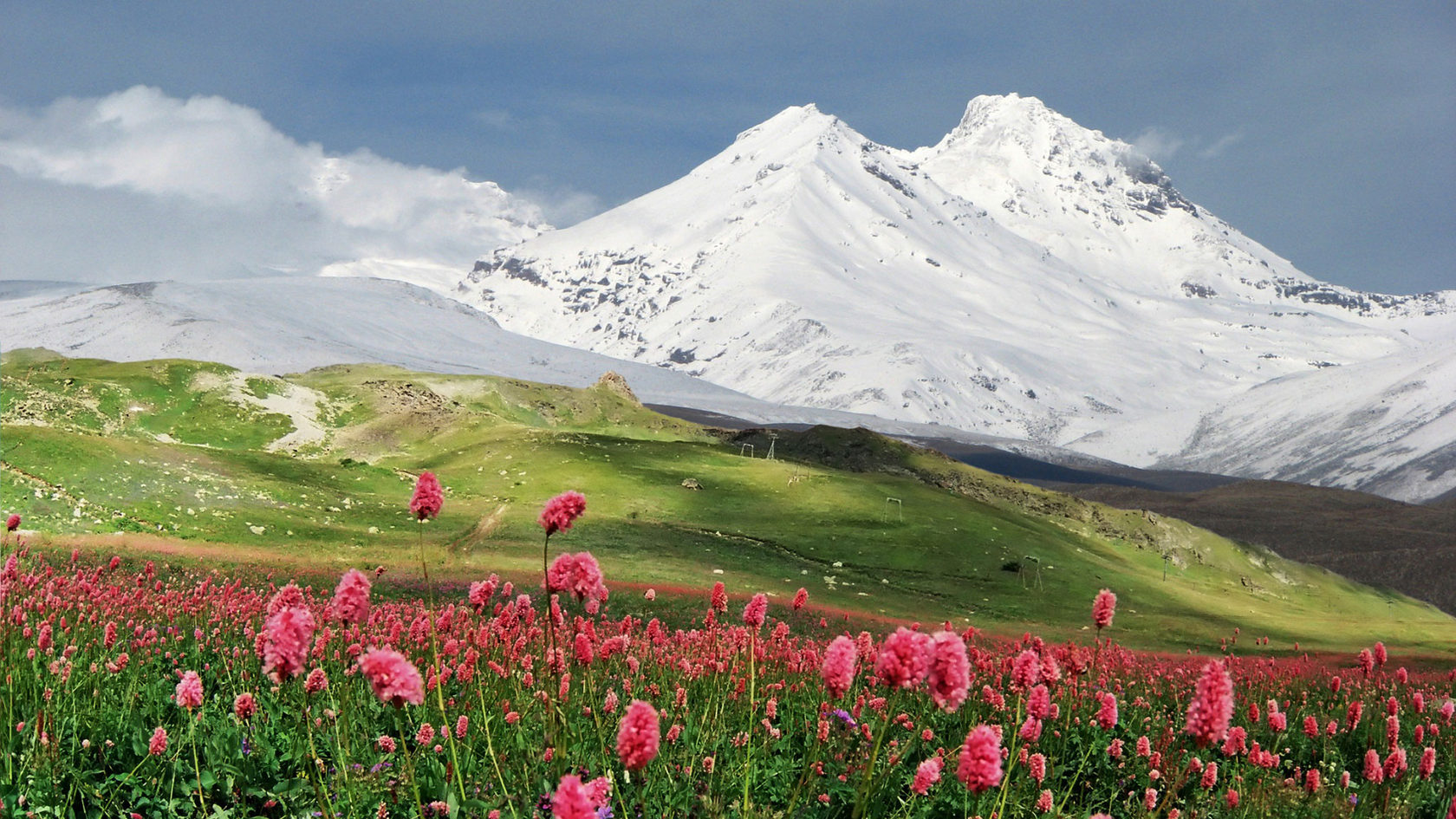 Горы Кавказа Эльбрус