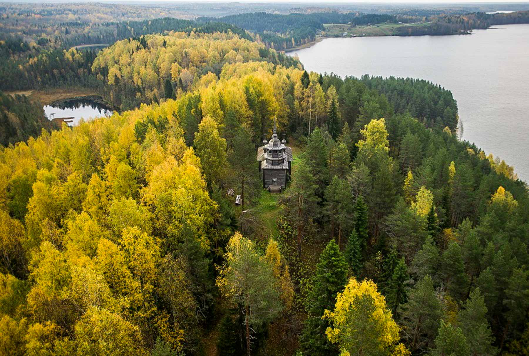 Кенозерский парк осень