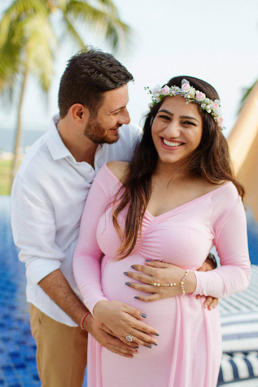 Capturing the Beauty of Motherhood: Maternity Photography on Mombasa's Jumeirah Beach