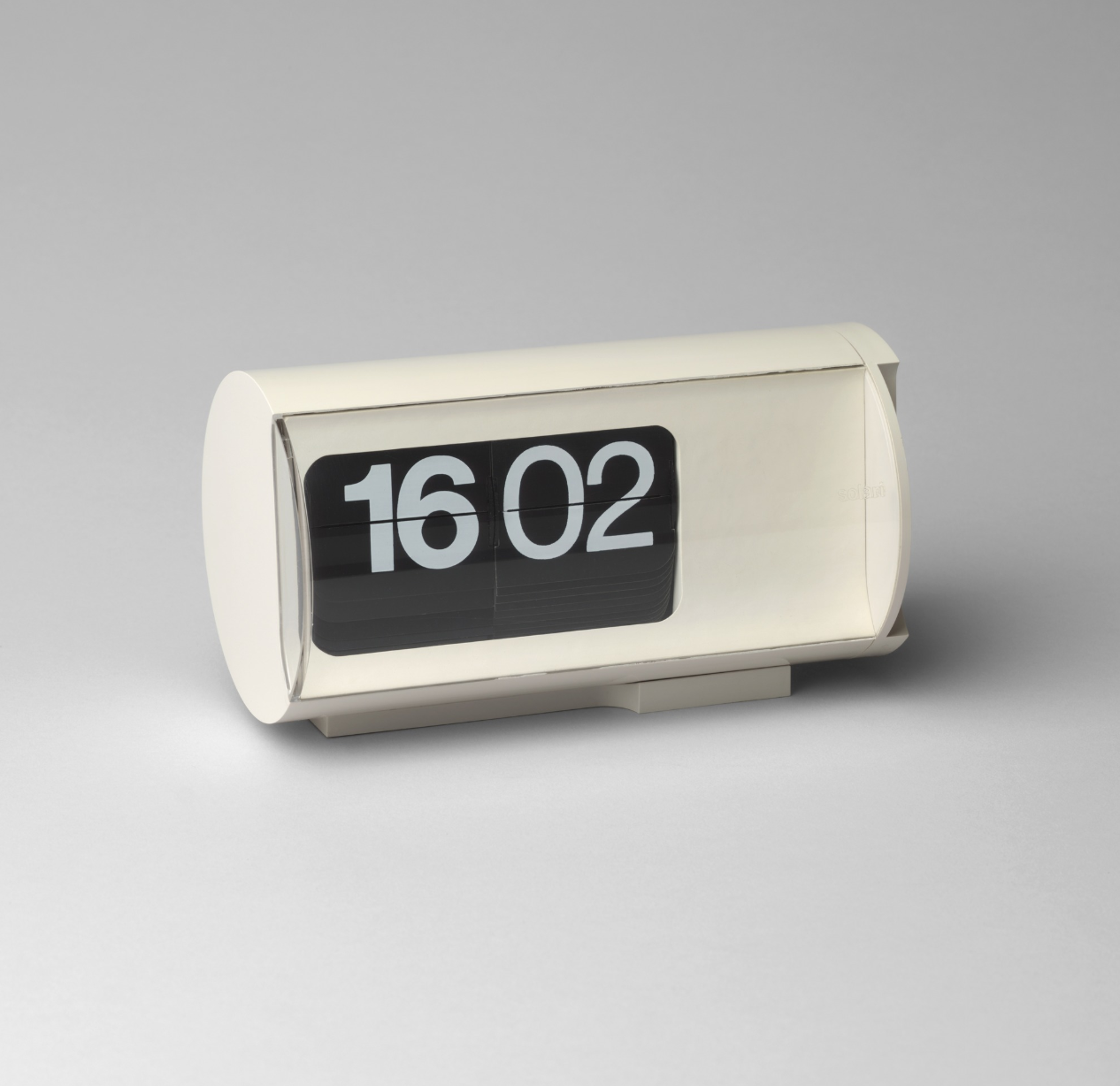 Домашний часы 2023. Часы Solari cifra 6. Vintage Zenith Flip Clock. Часы в часах. Мп3 часы.