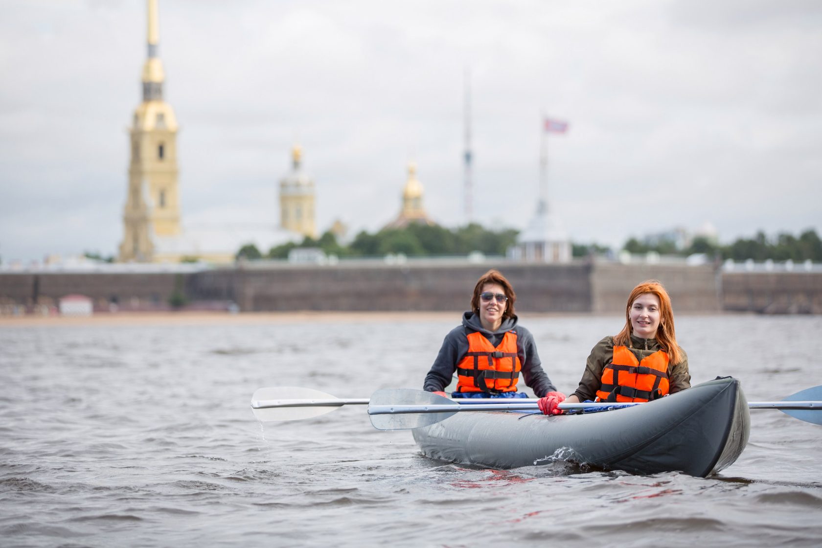 Покататься на лодке в санкт петербурге