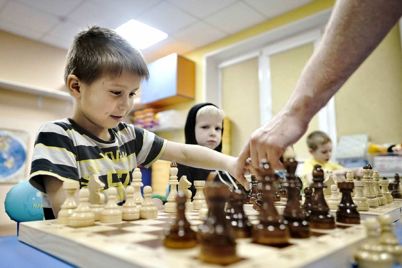 Шахматы для детей 4-11 лет на Северо-Западе в Челябинске. Маленькая школа  для маленьких