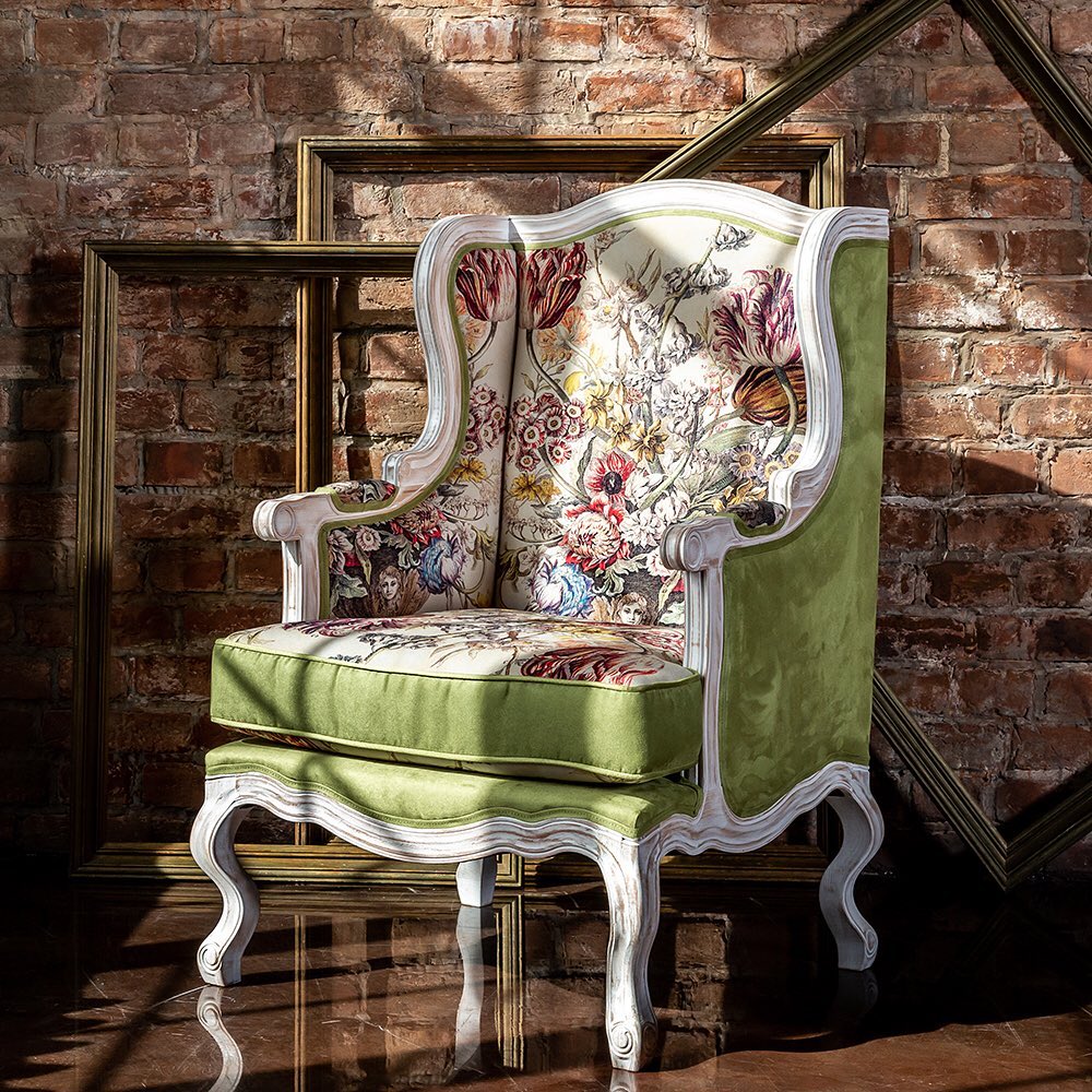 Стулья 12 месяцев. Стул мягкий деревянный "12 месяцев цветения, версия 1 январь". 12 месяцев цветения коллекция. 121101_2 стул "январь", версия 1. Стулья 12 месяцев.