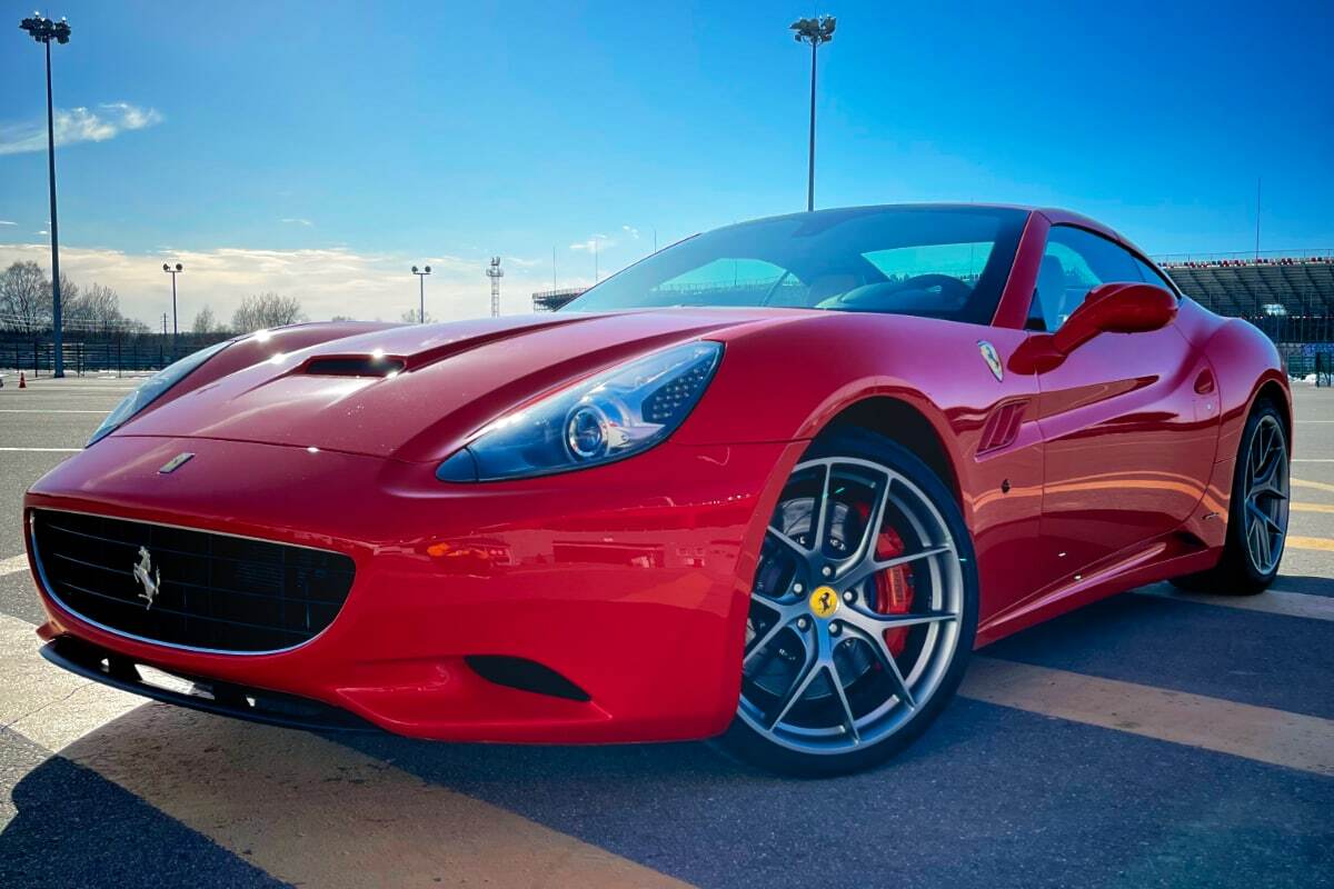 Ferrari California