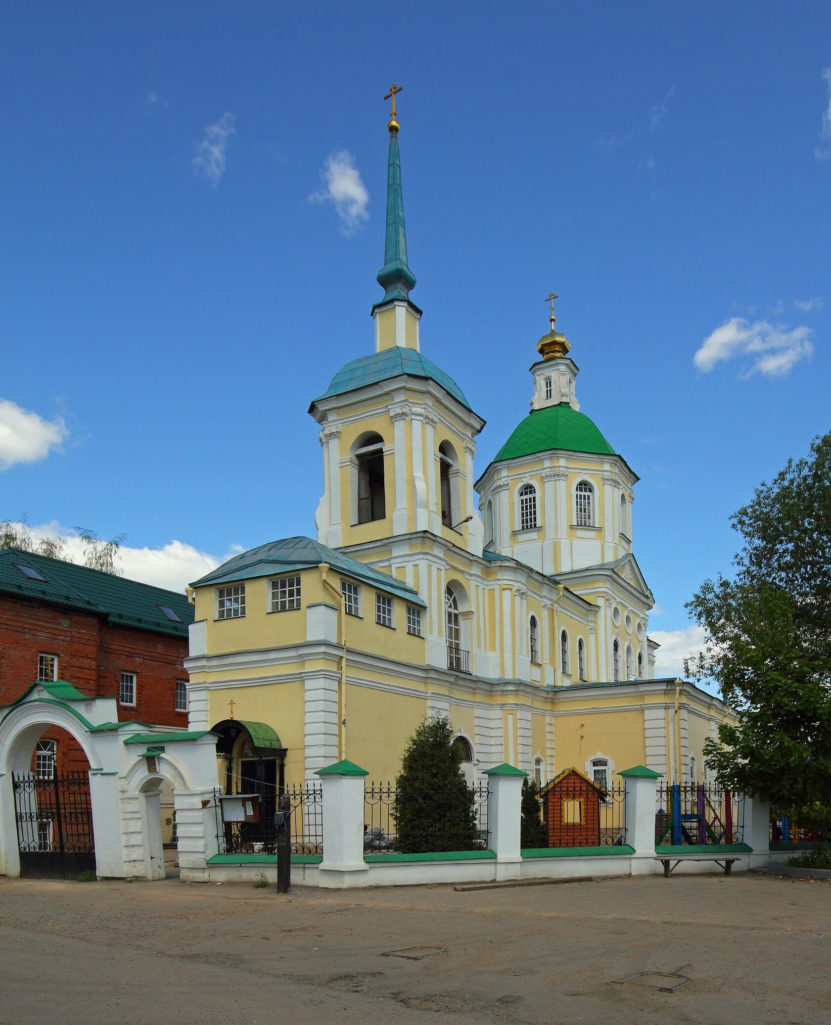 Спасский храм в Лобне