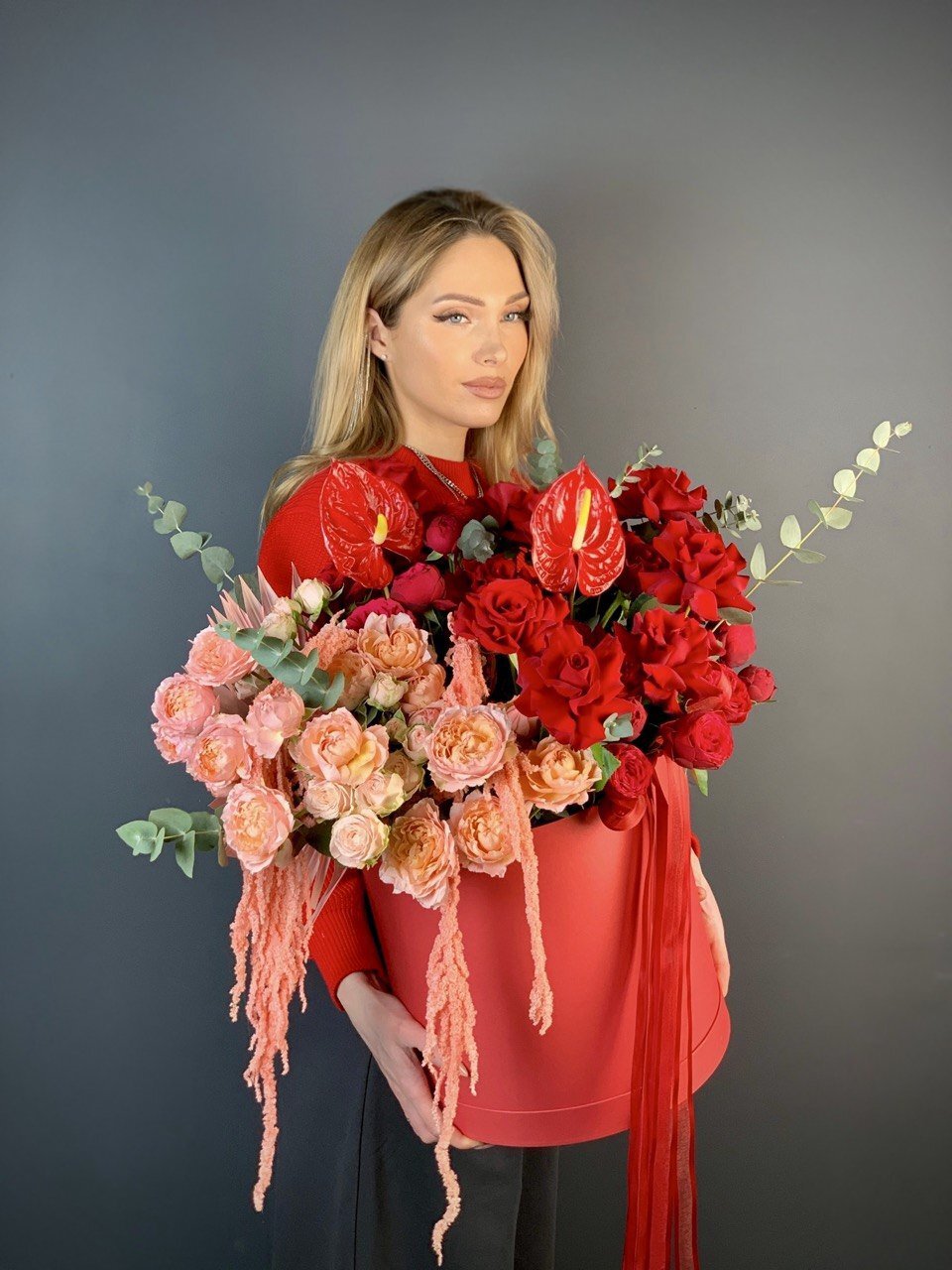 Букет в коробке Kira Flowers