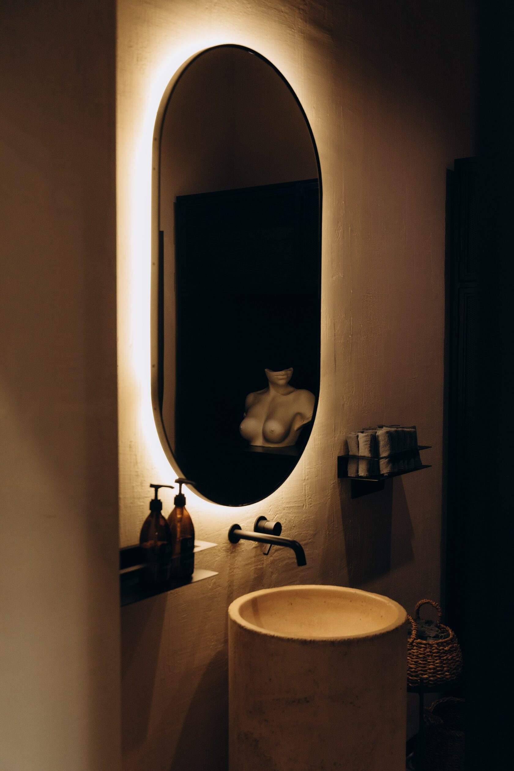 Light & Form