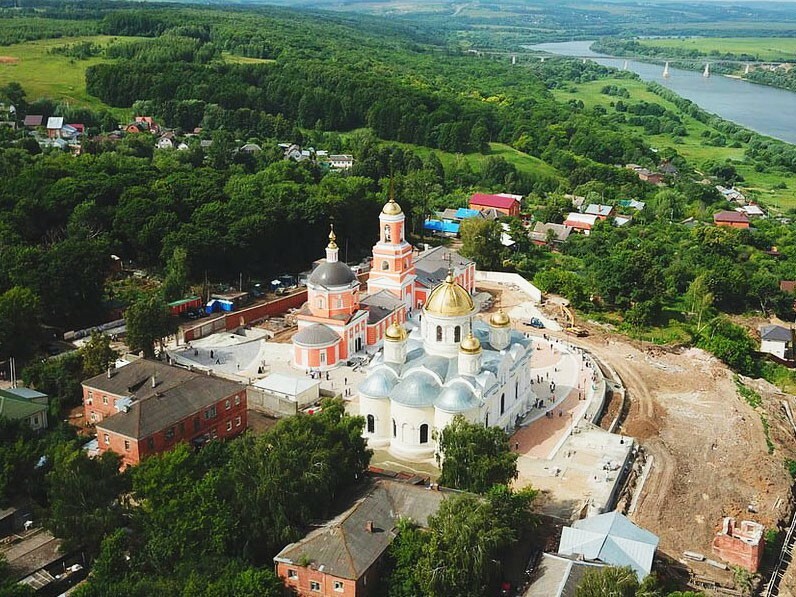 заказать вывоз мусора контейнером Кашира