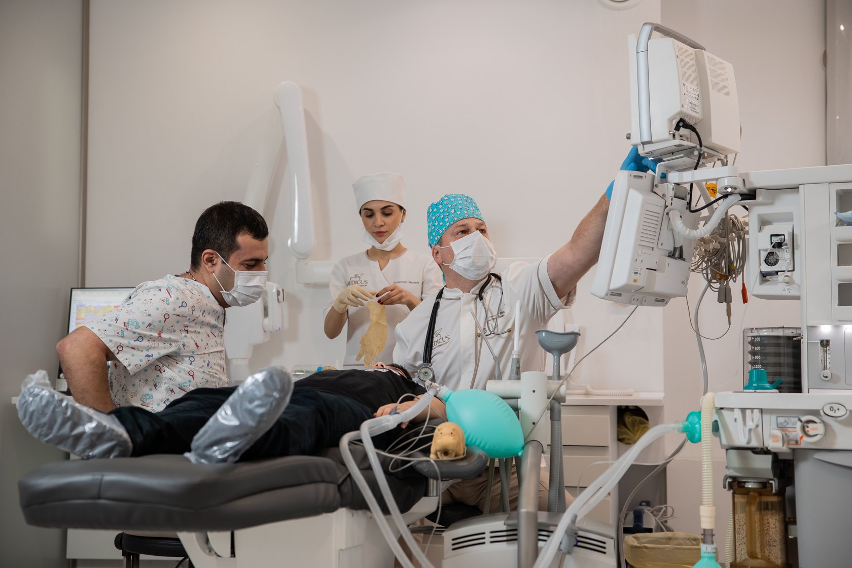 Фотография приёма из архива MEDICUS