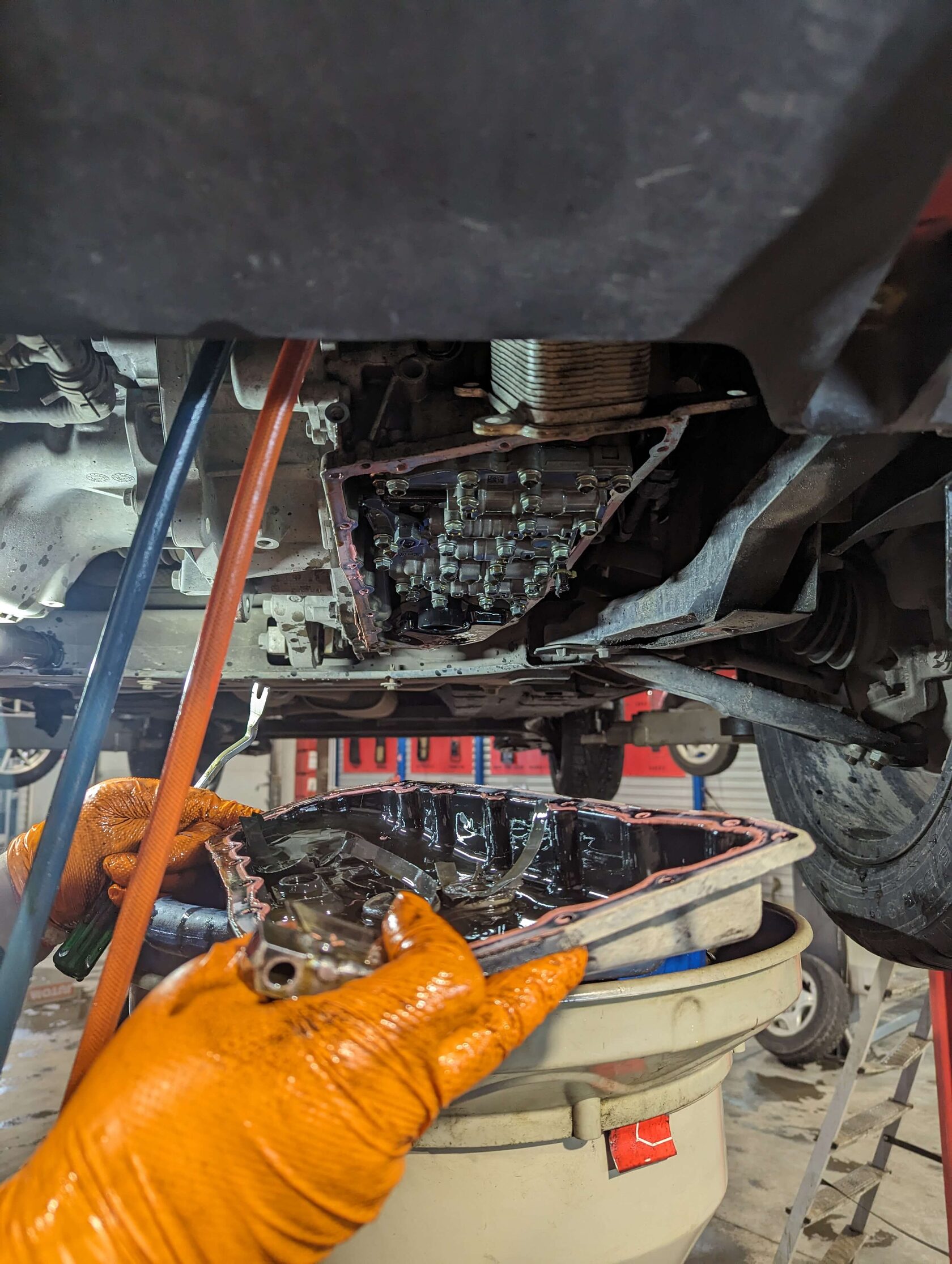 Снятие поддона вариатора Omoda C5