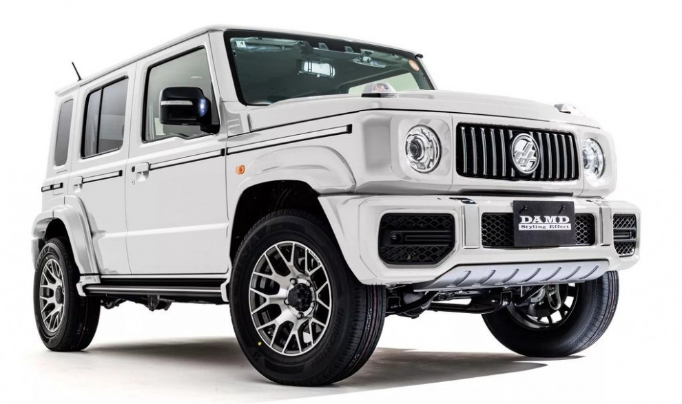 DAMD продолжает превращать Suzuki Jimny в миниатюрные версии легендарных внедорожников