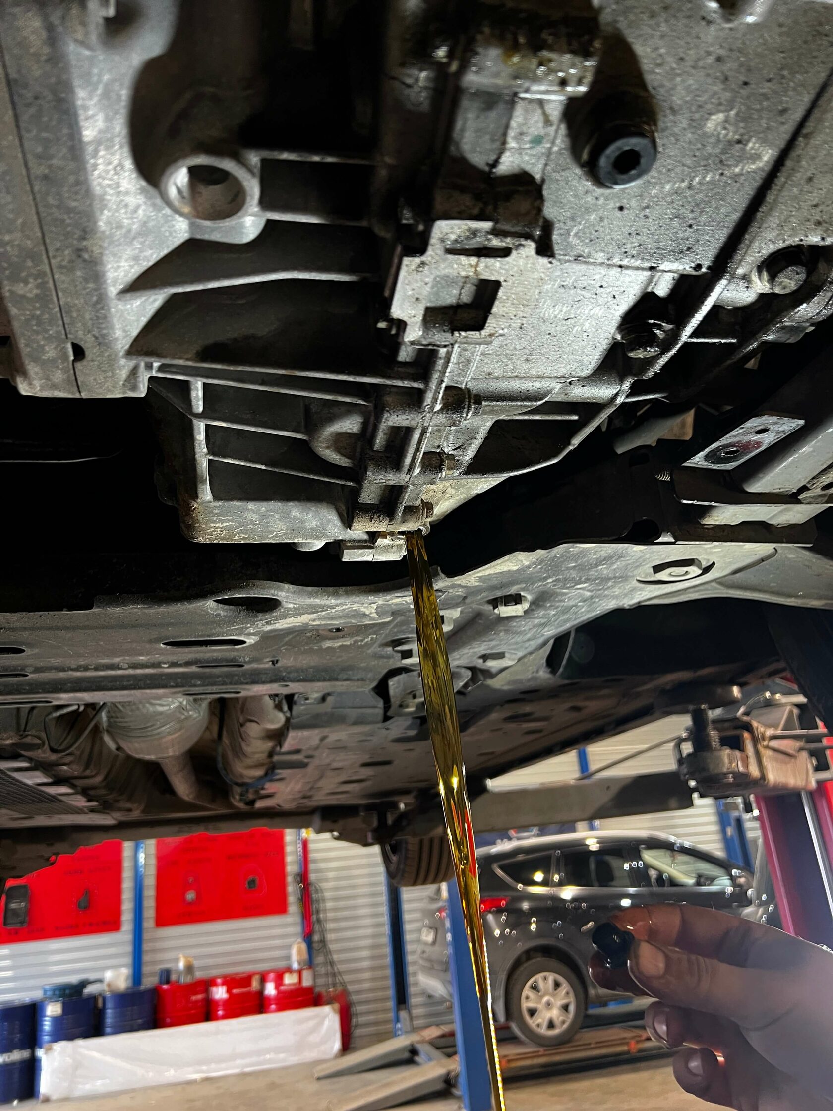 Слив масла из второй секции