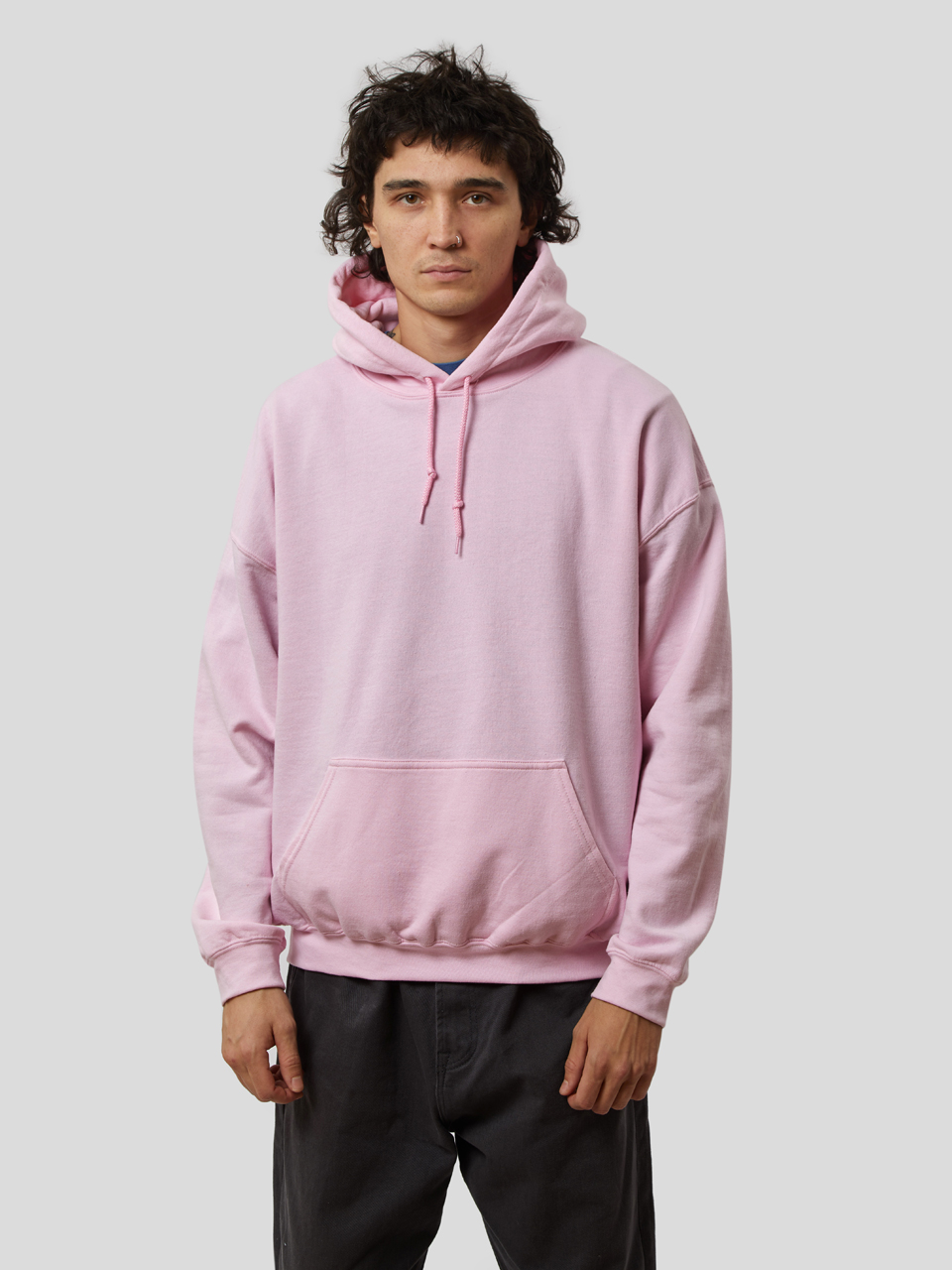 Gildan light pink hoodie deals