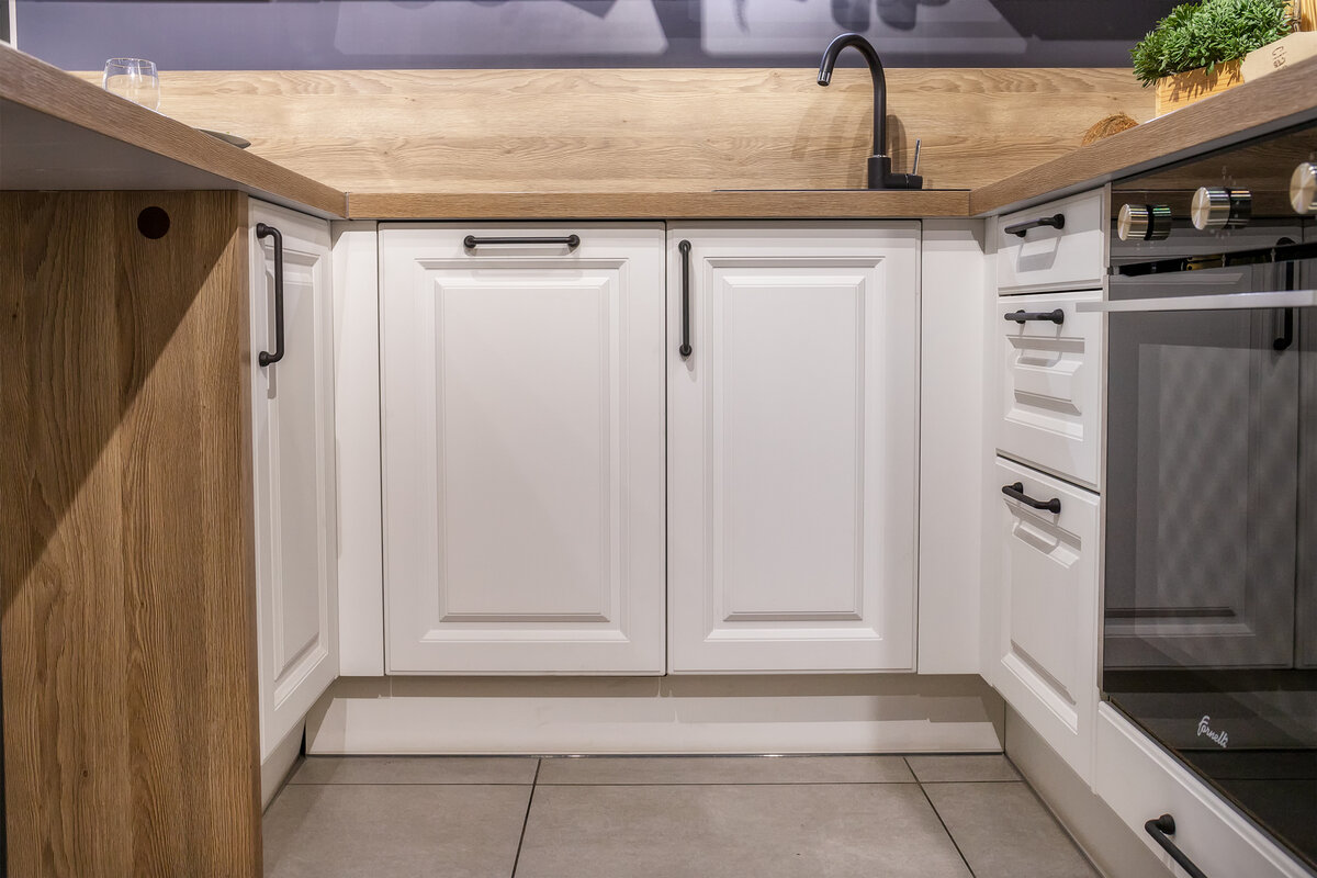 Рамочные фасады из МДФ. Кухня ЛОТАРИНГИЯ (МДФ+ПВХ)