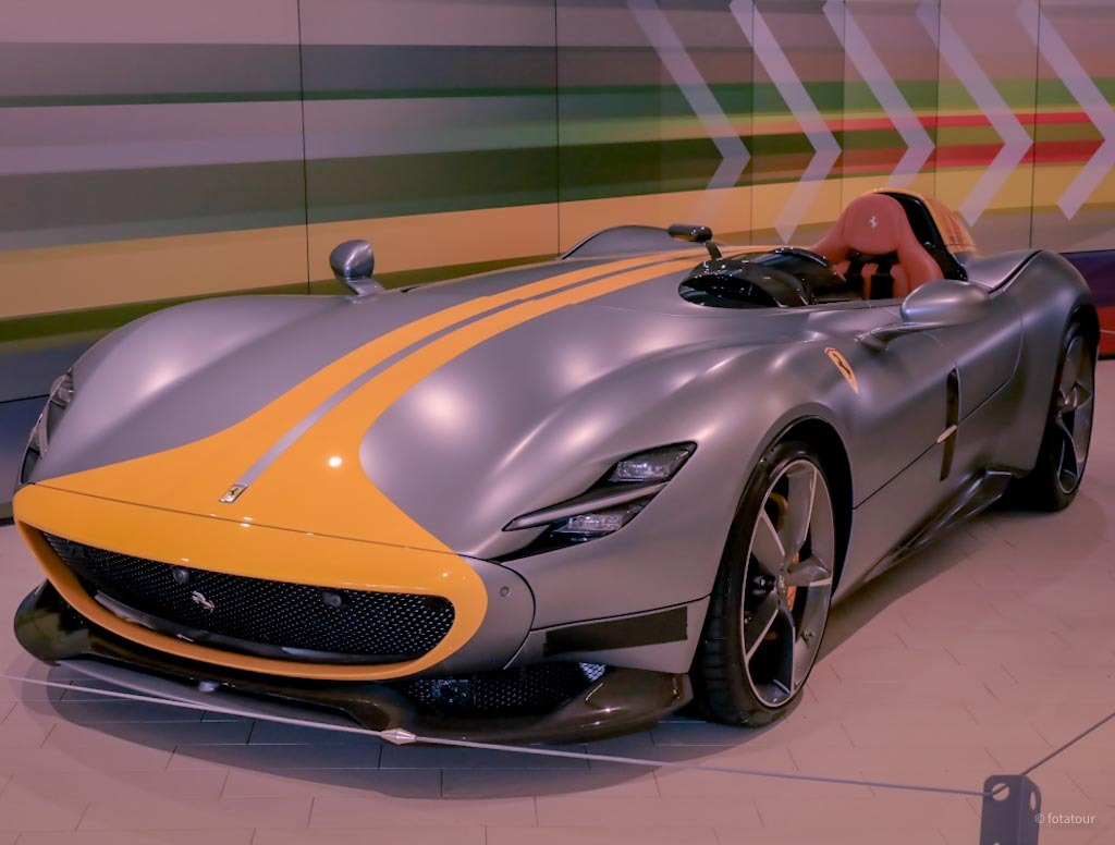 Ferrari Monza SP1 Monte Carlo museum – limited edition V12 Ferrari Icona