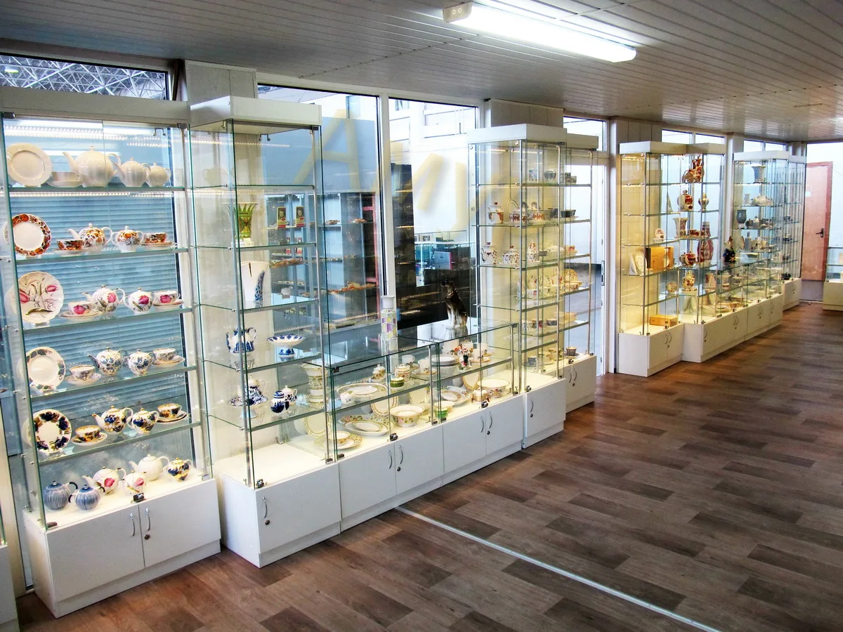 Купить витрины в Калининграде