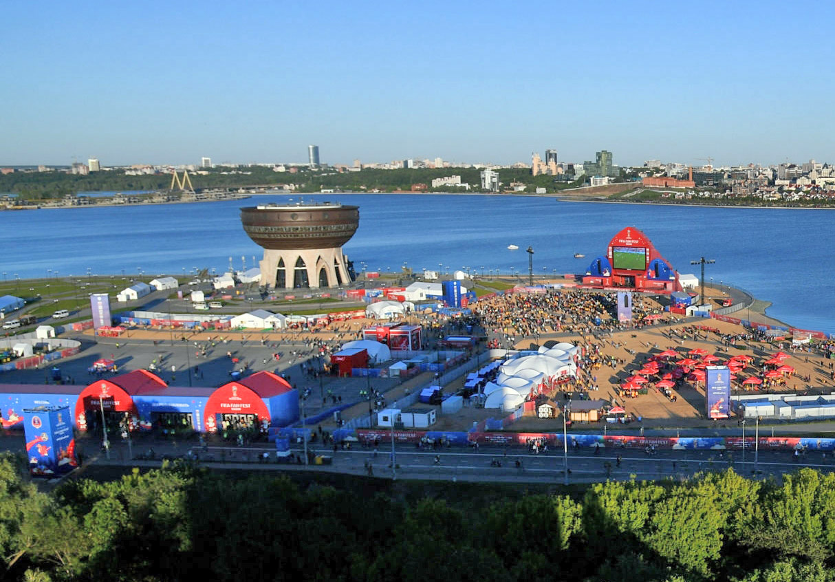 FIFA Fan Fest Kazan 2018 — арочный 20×17