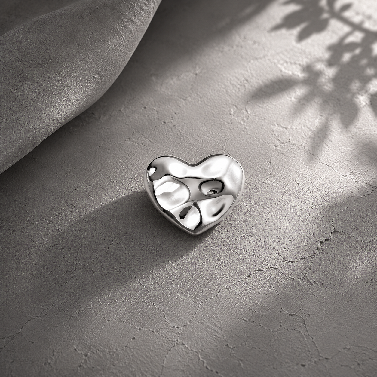 Небольшой серебряный кулон в виде сердца I OXO JEWELRY
