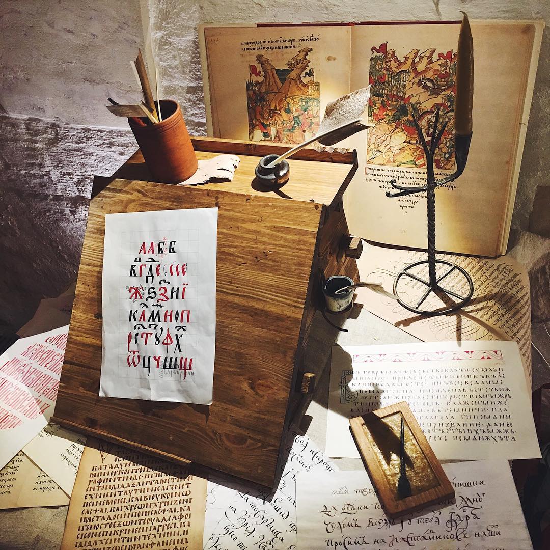 Стили каллиграфии. Рукопись каллиграфия. Каллиграфия. Каллиграфия мастер класс. Китайская каллиграфия стиль цаошу.