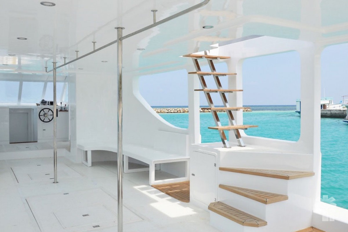 VIP туры на яхты Scubaspa, Azalea, Dhaainkanbaa, Maldives Crown, Searex на Мальдивах...