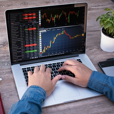 ноутбук руки