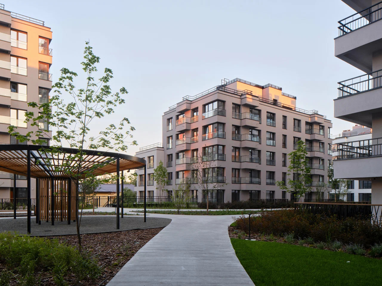 жк авиатор - квартальная застройка от надежного застройщика брусника в новосибирске