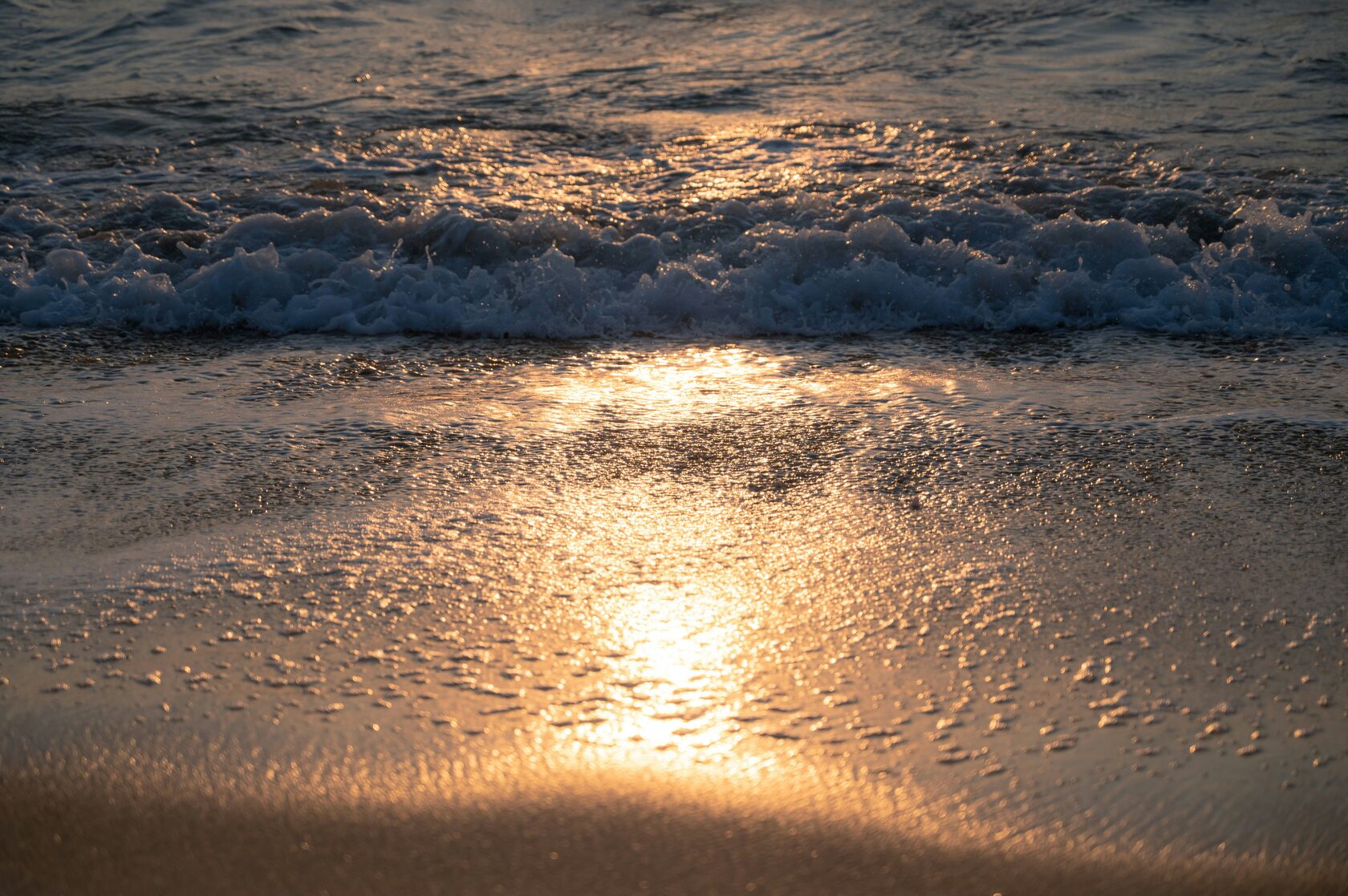 Восход солнца над морем