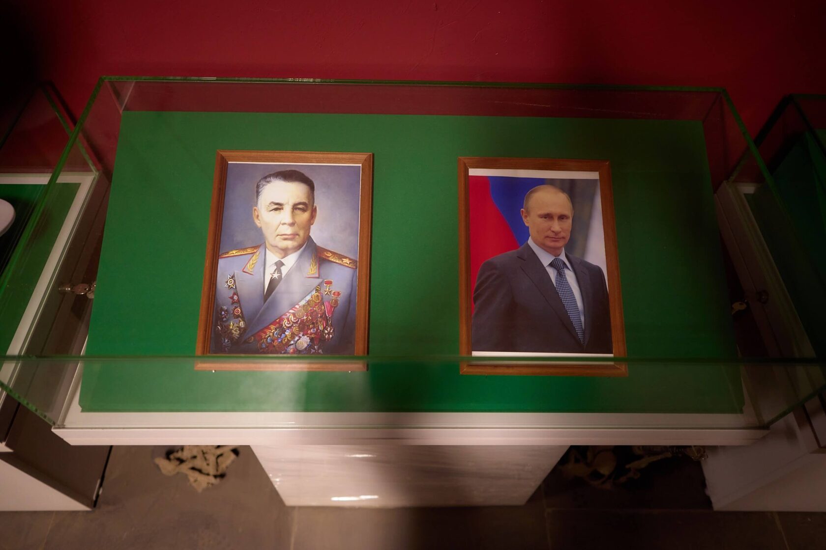 Исторические портреты в экспозиции музея