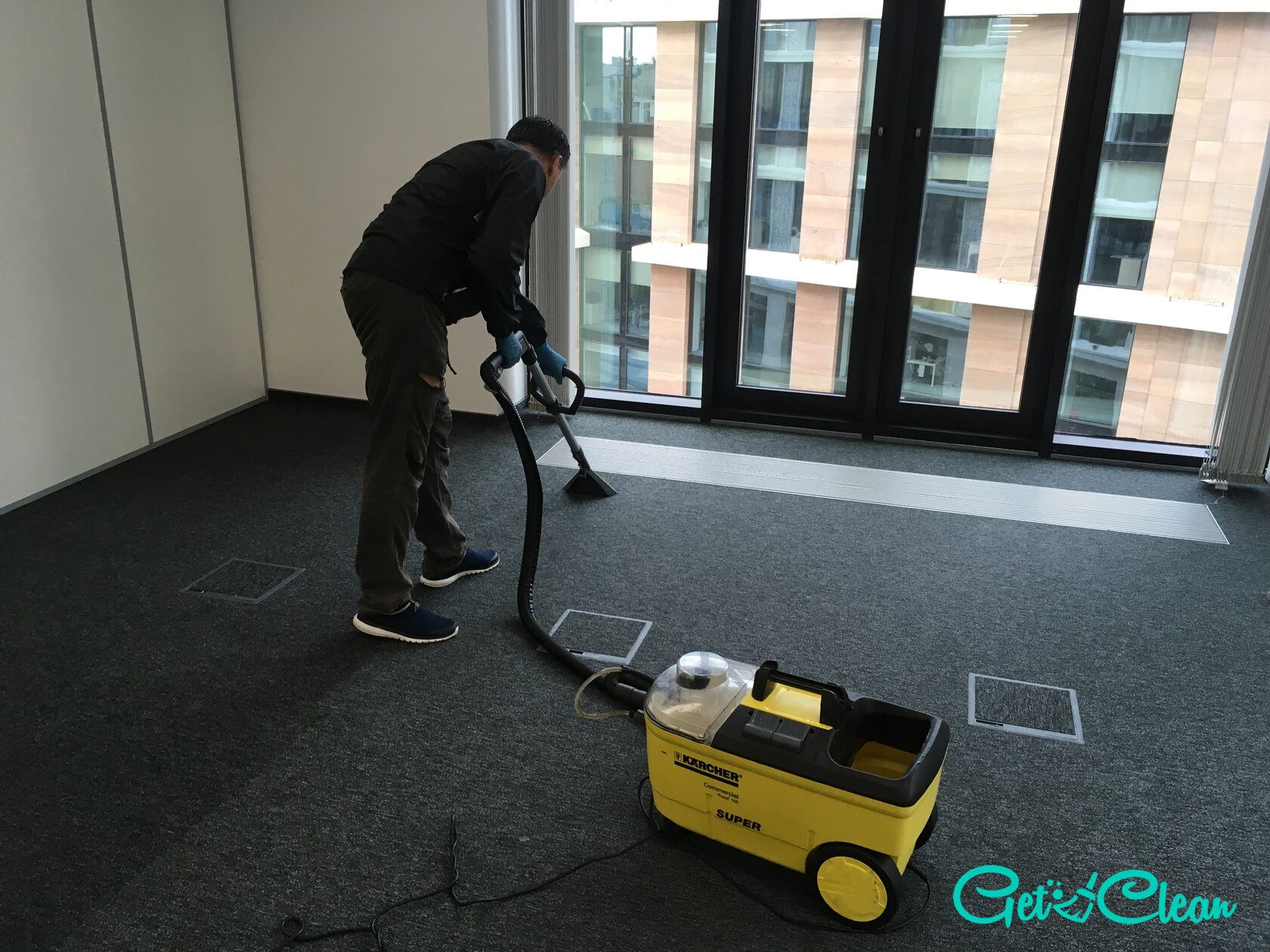 Уборка офиса QBF после ремонта