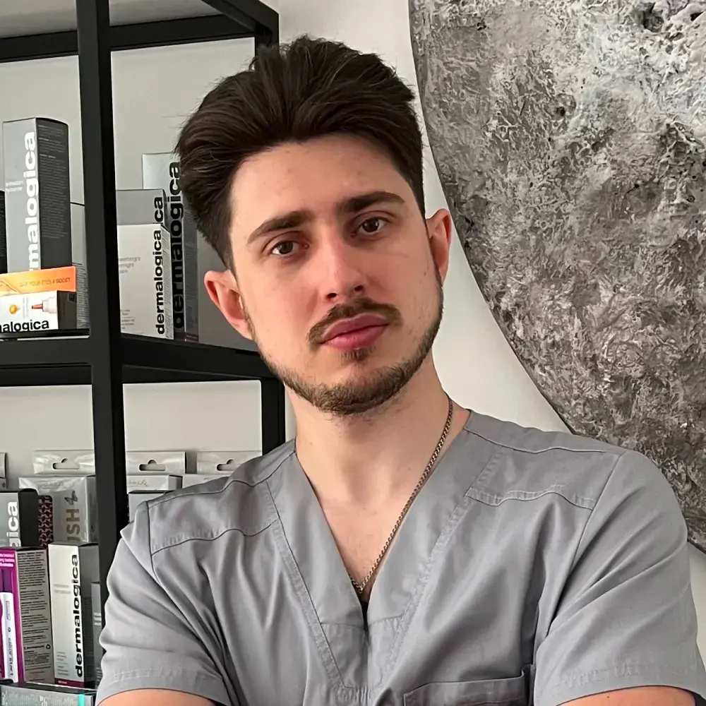 Verification of cosmetologist Dmytro Holdovskyi certificate botulinum toxin injection training graduate