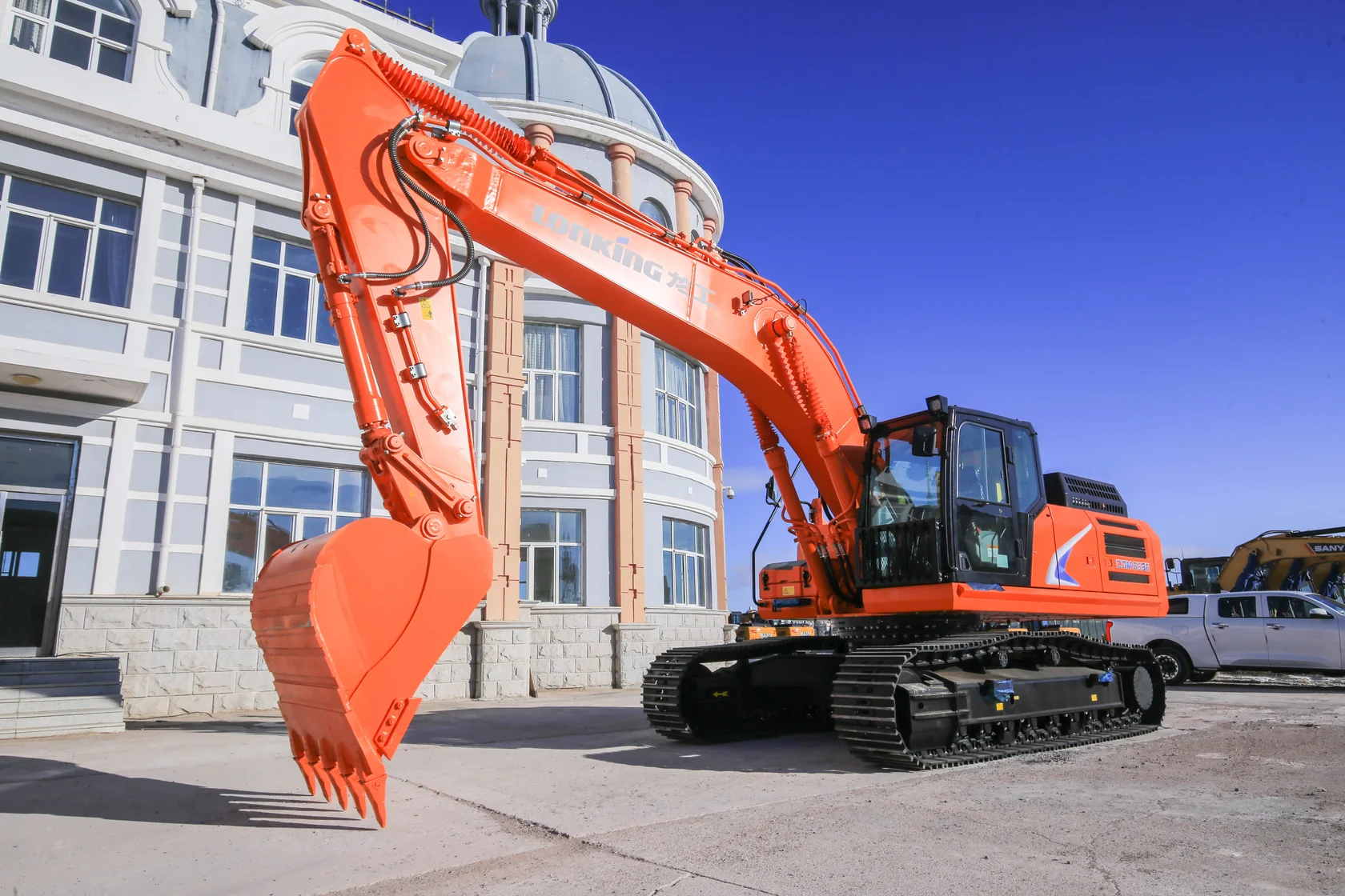 Гусеничный экскаватор LONKING CDM 6336