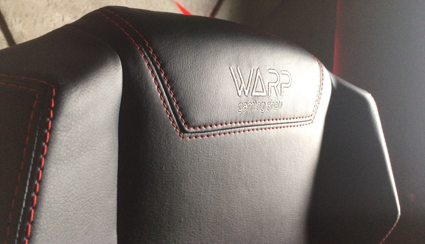 WARP GAMING CHAIR Best chair for gamers, streamers, youtubers.