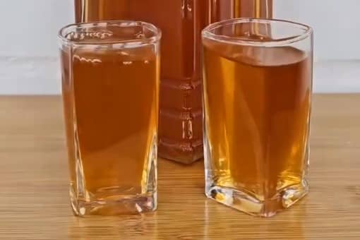 Приготовление перцовки на водке в домашних условиях: шаг 6