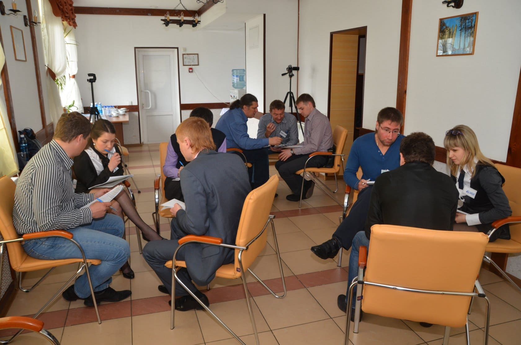 Ресурсный тренинг. Тренинг ресурсы. Ресурсный тренинг рождение. Админресурс фото. Институт проблем транспорта и энергоресурсов фото сотрудники.