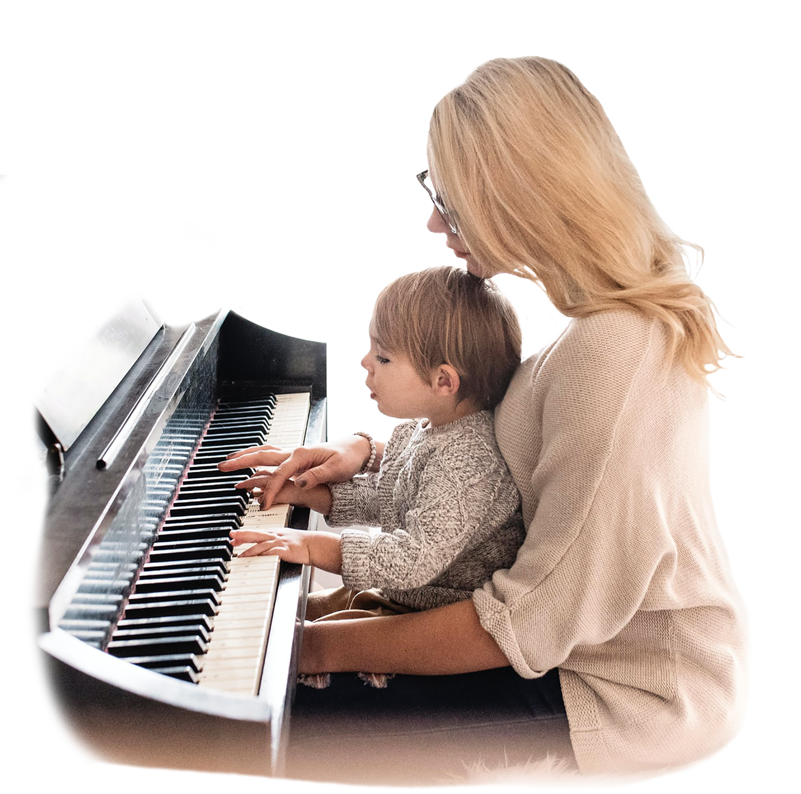 Обучение фортепьяно и вокалу по индивидуальной программе по скайпу