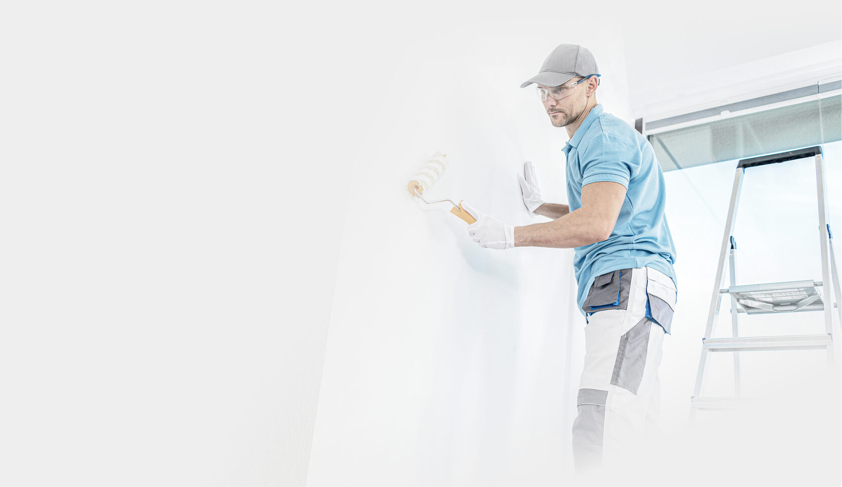 Покраска стеклохолста