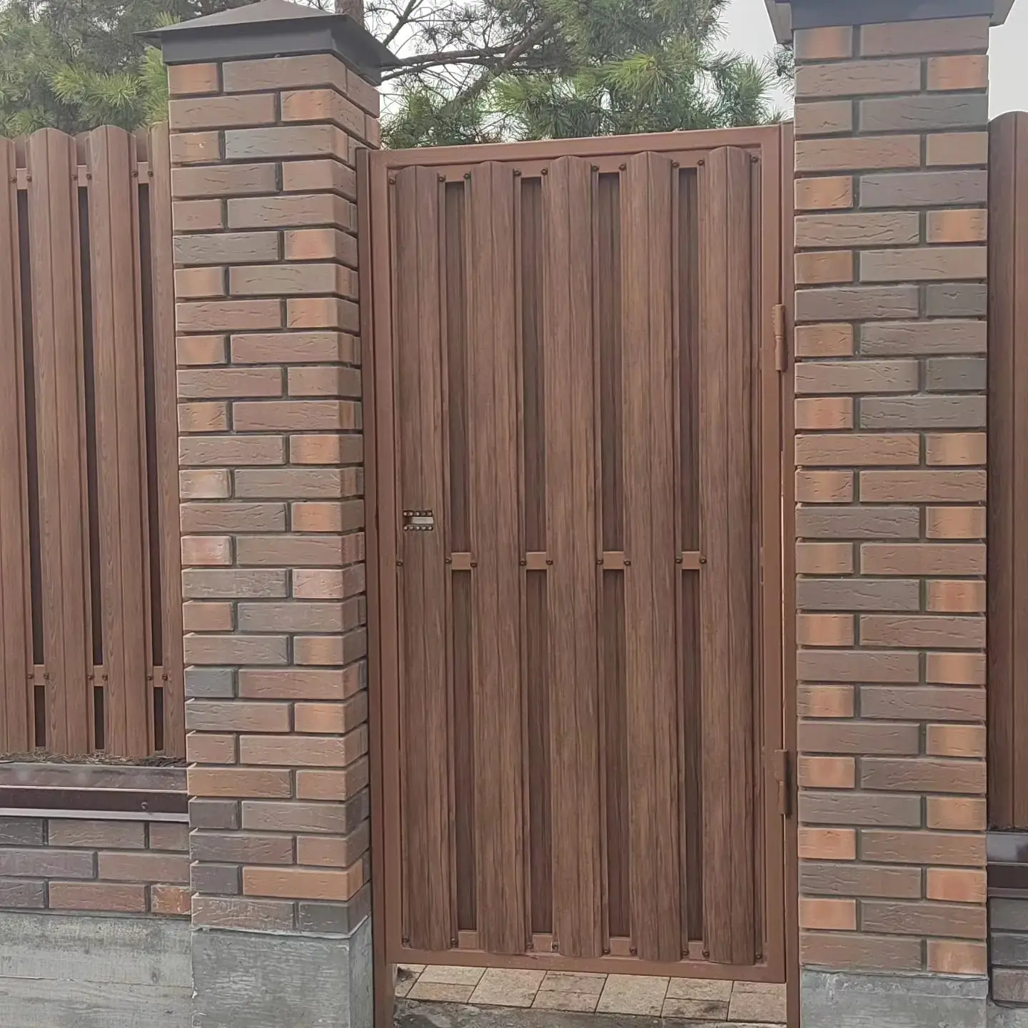 Забор евро штакетник