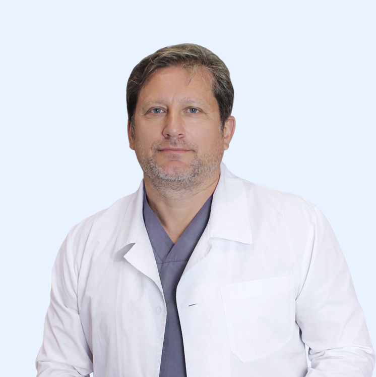 Пластический хирург Моисеев Виктор Владимирович