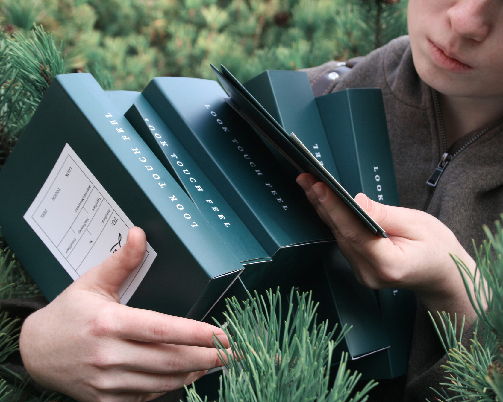 Изделия из натуральной кожи в наличии Levsha