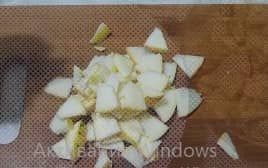 Приготовление янтарного яблочного варенья дольками на зиму: шаг 1