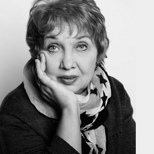 Актрису Ольгу Анохину ограбили во время операции в Москве - Российская газета