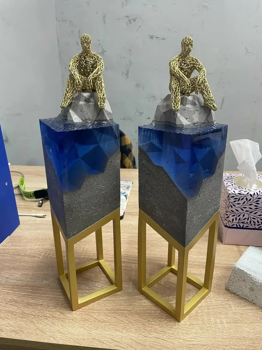 Ажурные фигуры на подставках — ракурс 1. Работа PRO3DLAB.