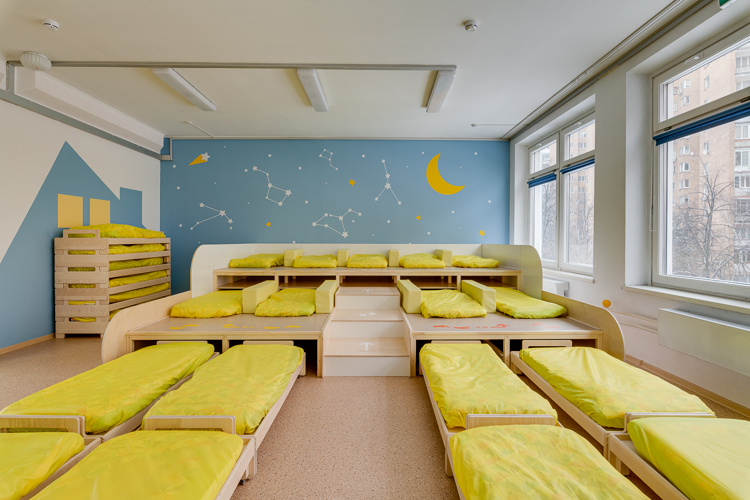 Оформление приемной комнаты детского сада