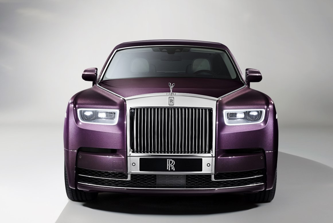 Аренда Rolls-Royce Phantom в Москве по честным ценам